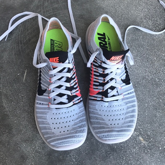 Nike Shoes - *NEW* Flyknit Nike Sneakers